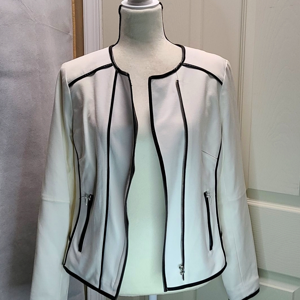 Ladies Dress Jacket w/Leather trim